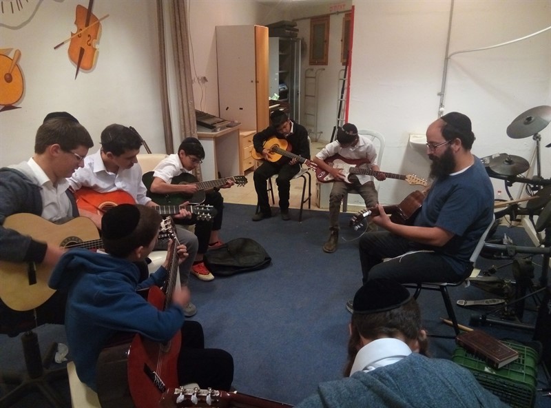 P61128-191106_800x592 (1)