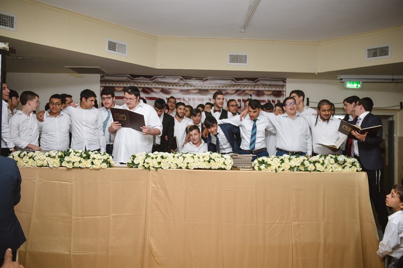 2a7b61a3-3009-4494-b81d-e947e4976e35_800x533